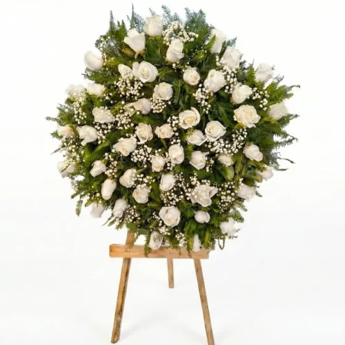 CORONA DE 50 ROSAS ECUATORIANAS